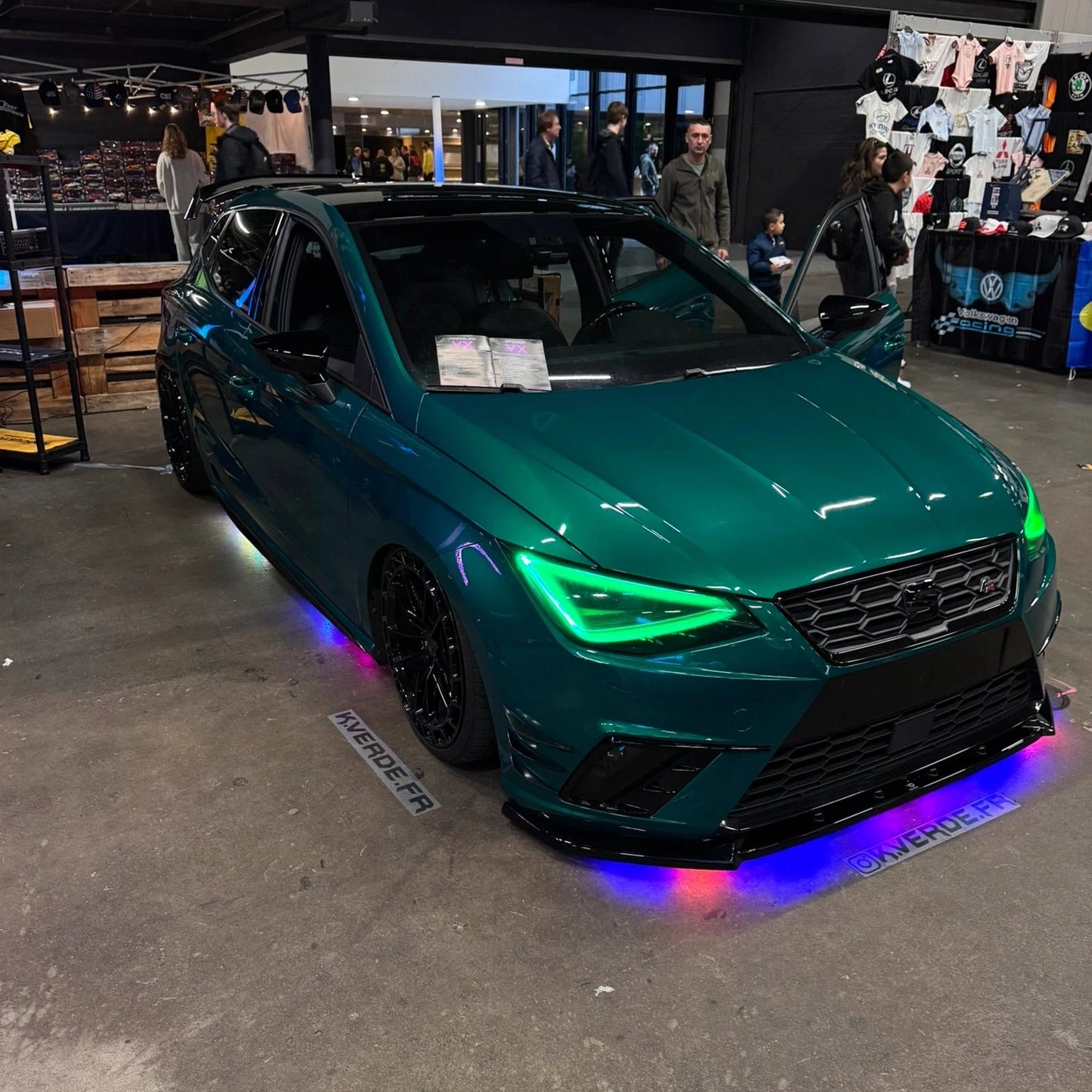 Underglow VX onder een Seat Ibiza